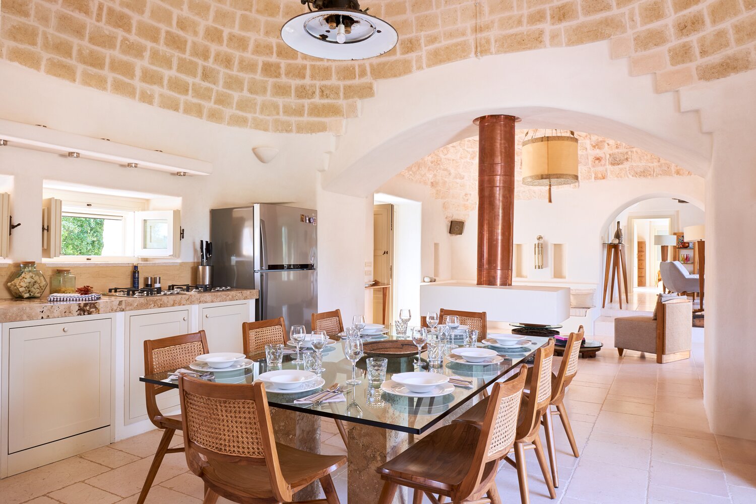 Trulli_Fiori_Puglia_Italy (21)