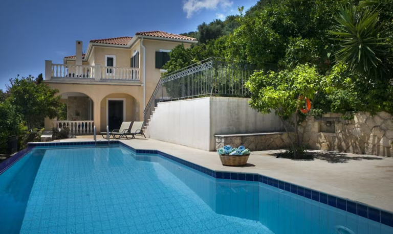 Villa_Xanthy_Lourdas_Kefalonia_Greece (1)