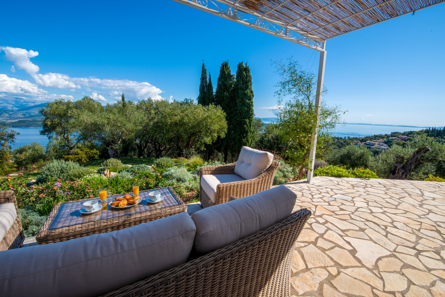 Villa_Yaneleni_Sinies_Corfu_Greece (26)