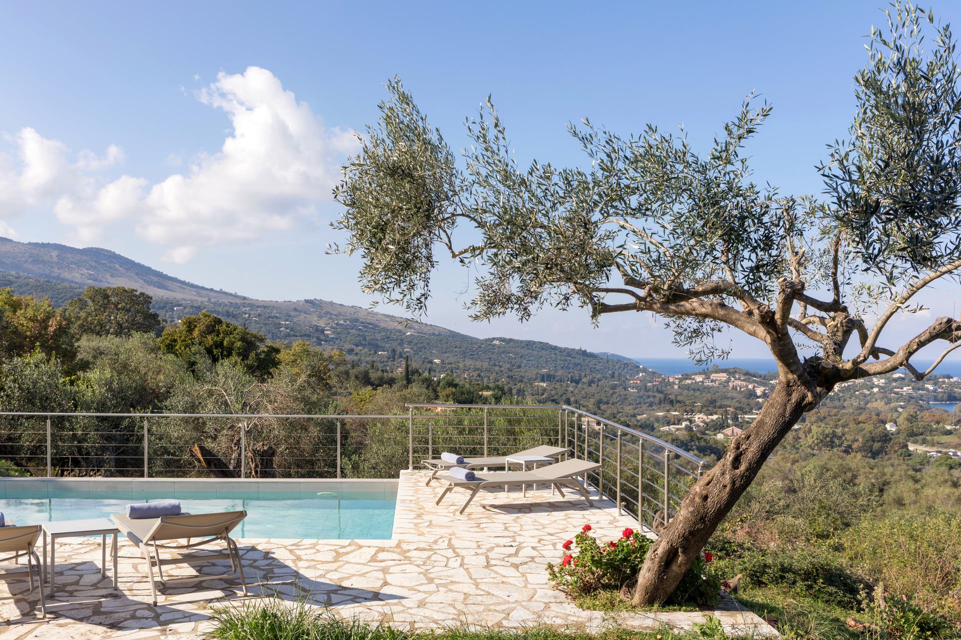 Villa_Yellowstone_Avlaki_Corfu_Greece (8)