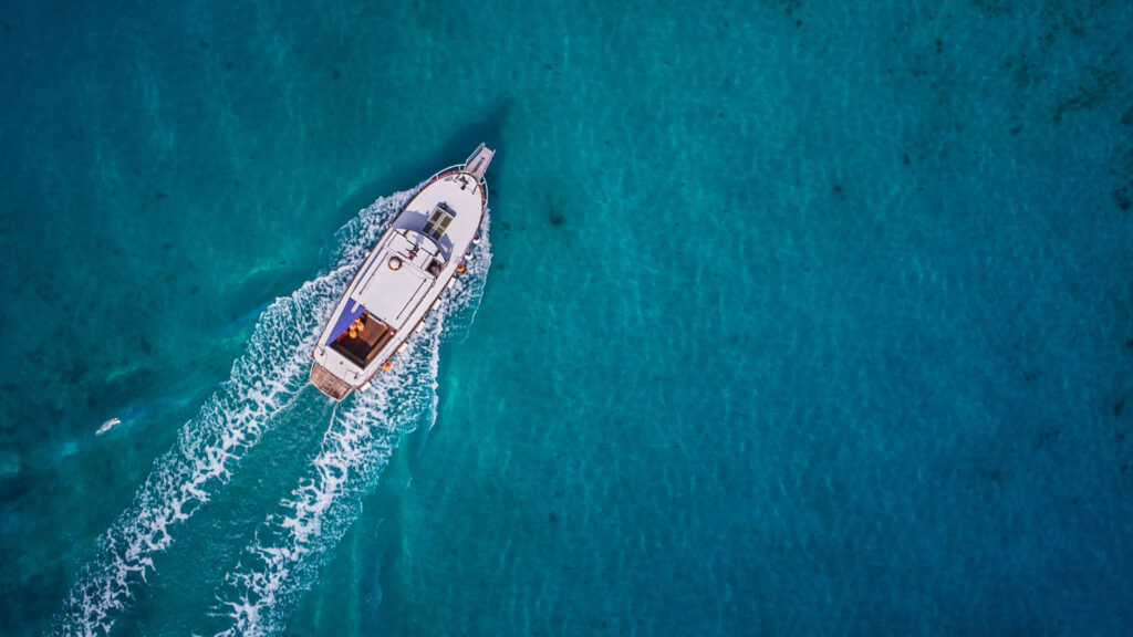 services boat hire