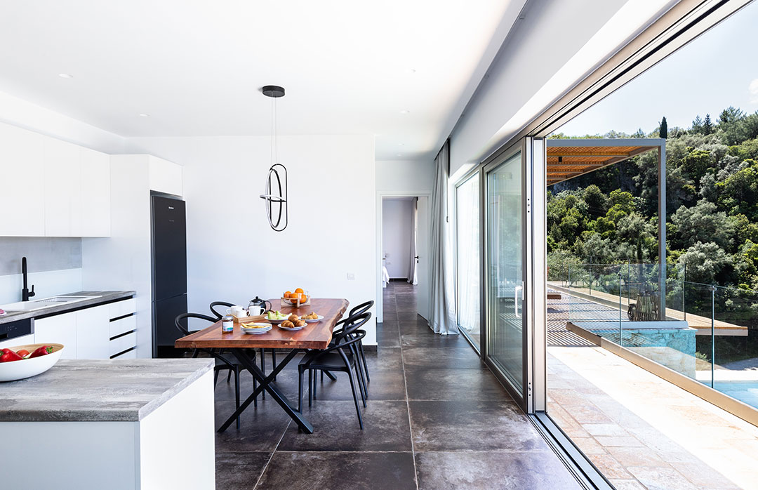 spilia-view-meganissi-greece-2x