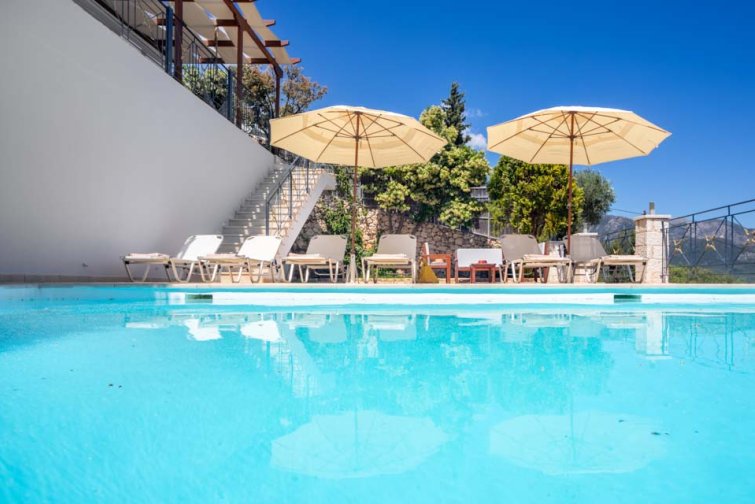 thea_ponti_lefkada_1a