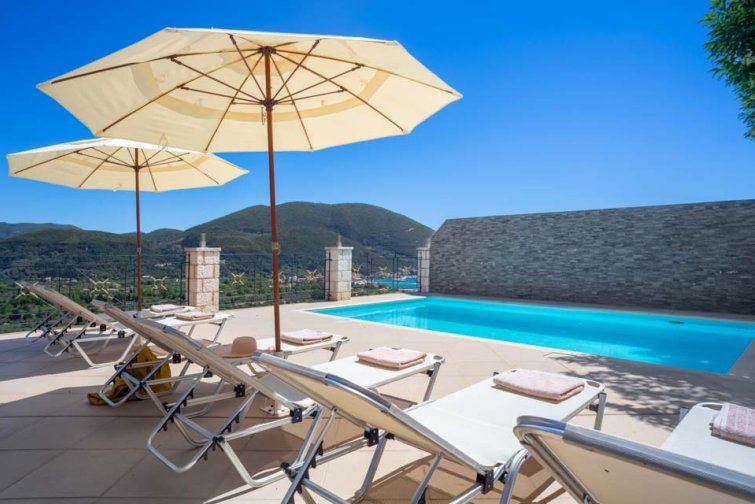 thea_ponti_lefkada_1b
