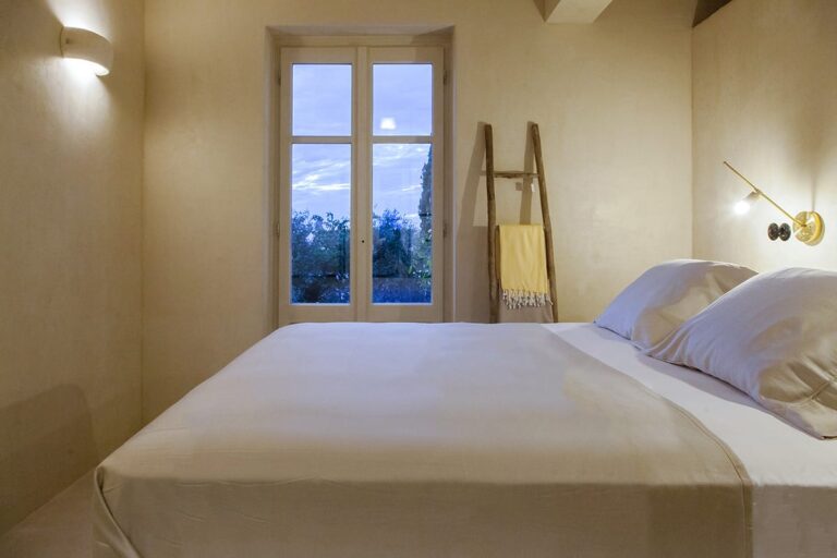 villa-da-lula-agios-nikitas-bedroom-luxury-1