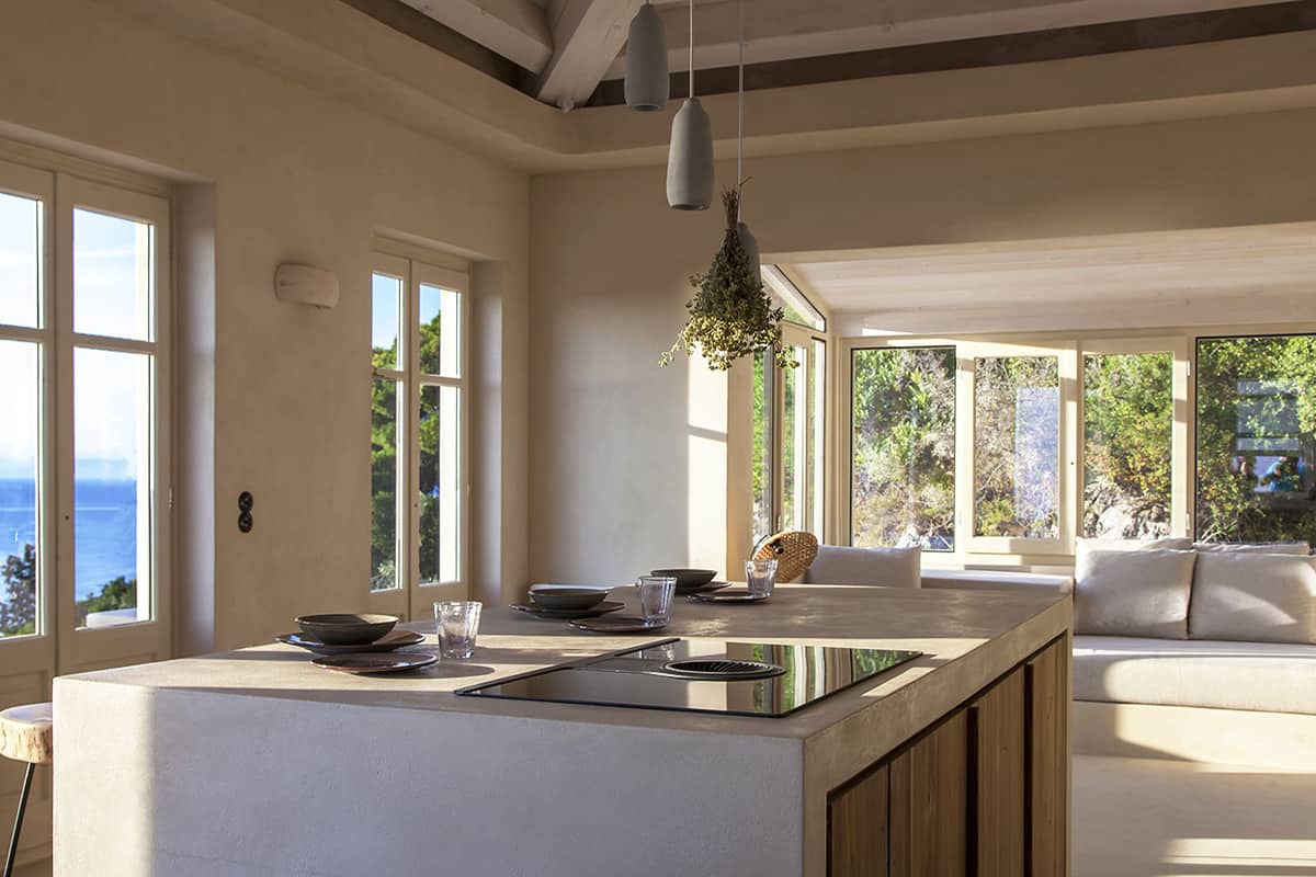villa-da-lula-agios-nikitas-lefkada-upstairs-open-living-area-with-sea-view-1