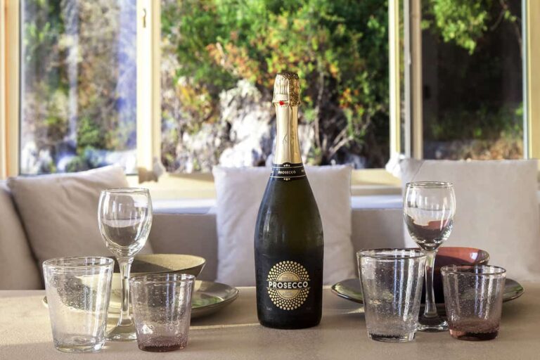 villa-da-lula-agios-nikitas-luxury-dining-experience-1