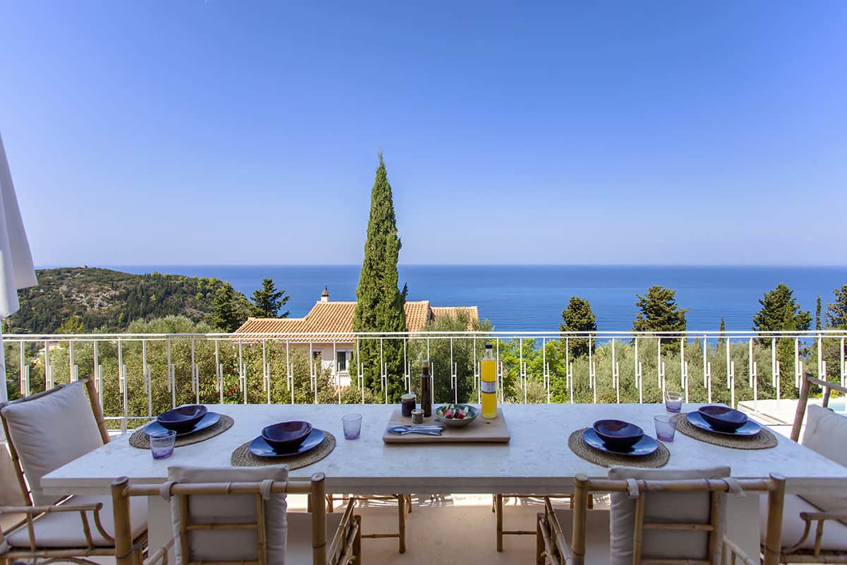 villa-dalula-agios-nikitas-lefkada-greece-holiday-outdoor-balcony-with-sea-view