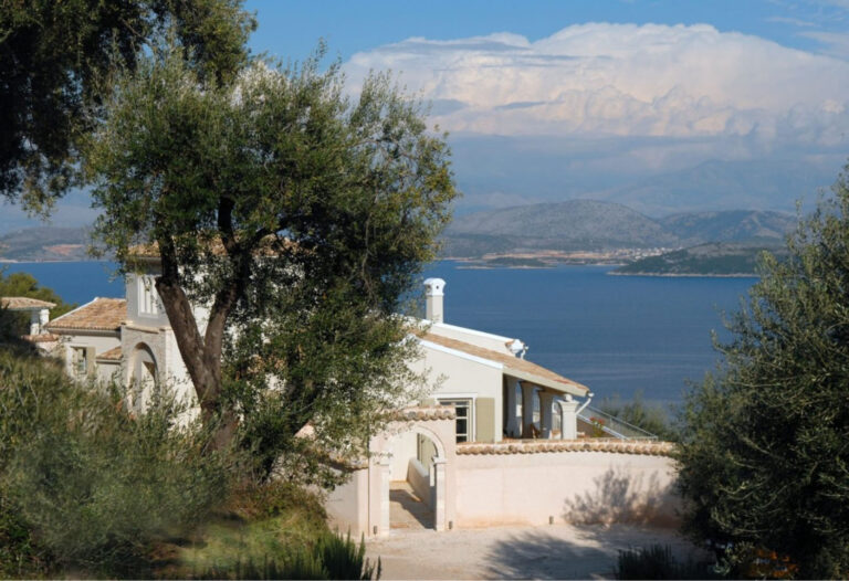 Secluded Villa in olive grove