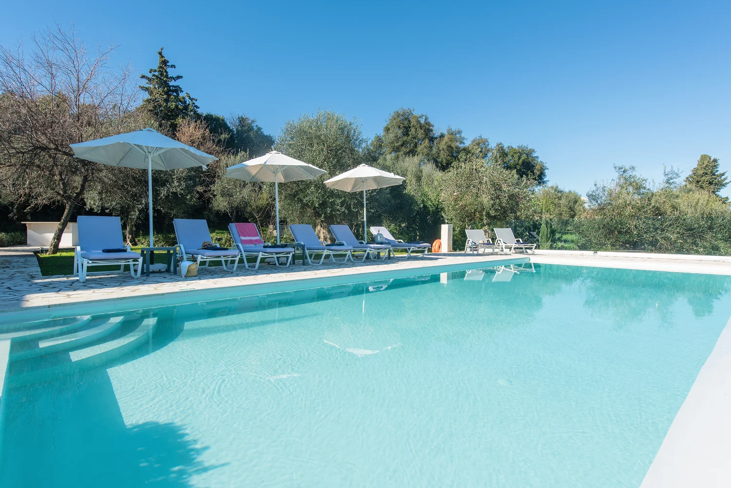 villa-nisi-kassiopi-corfu