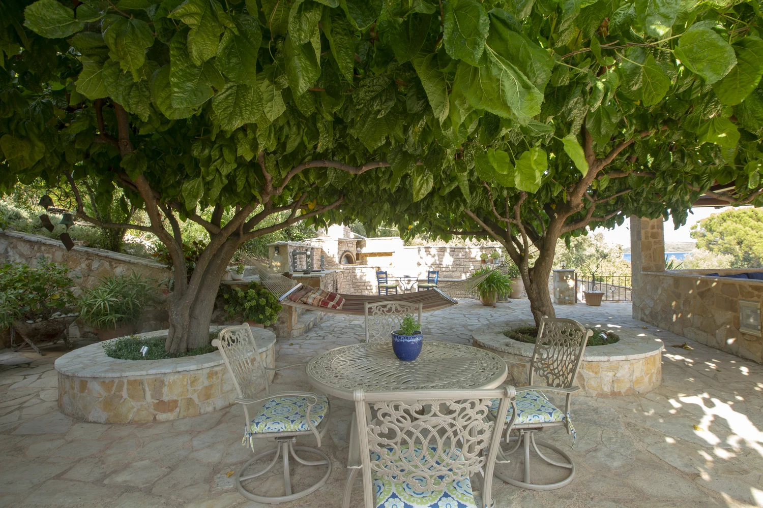 villa_water_edge_lefkada_greece_2f