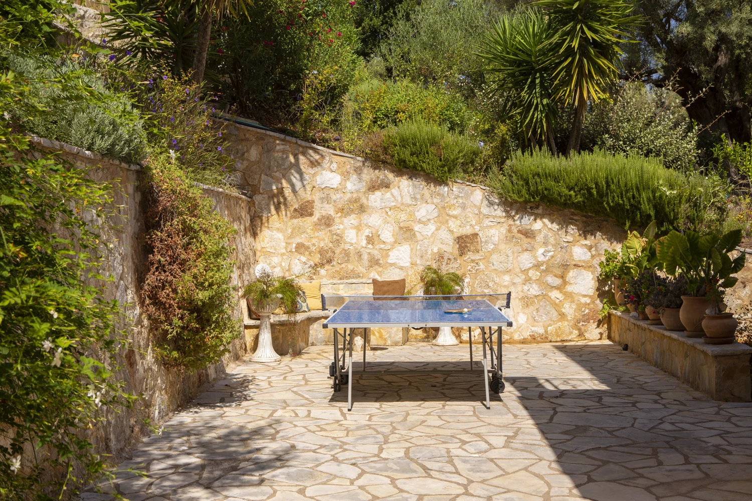 villa_water_edge_lefkada_greece_8