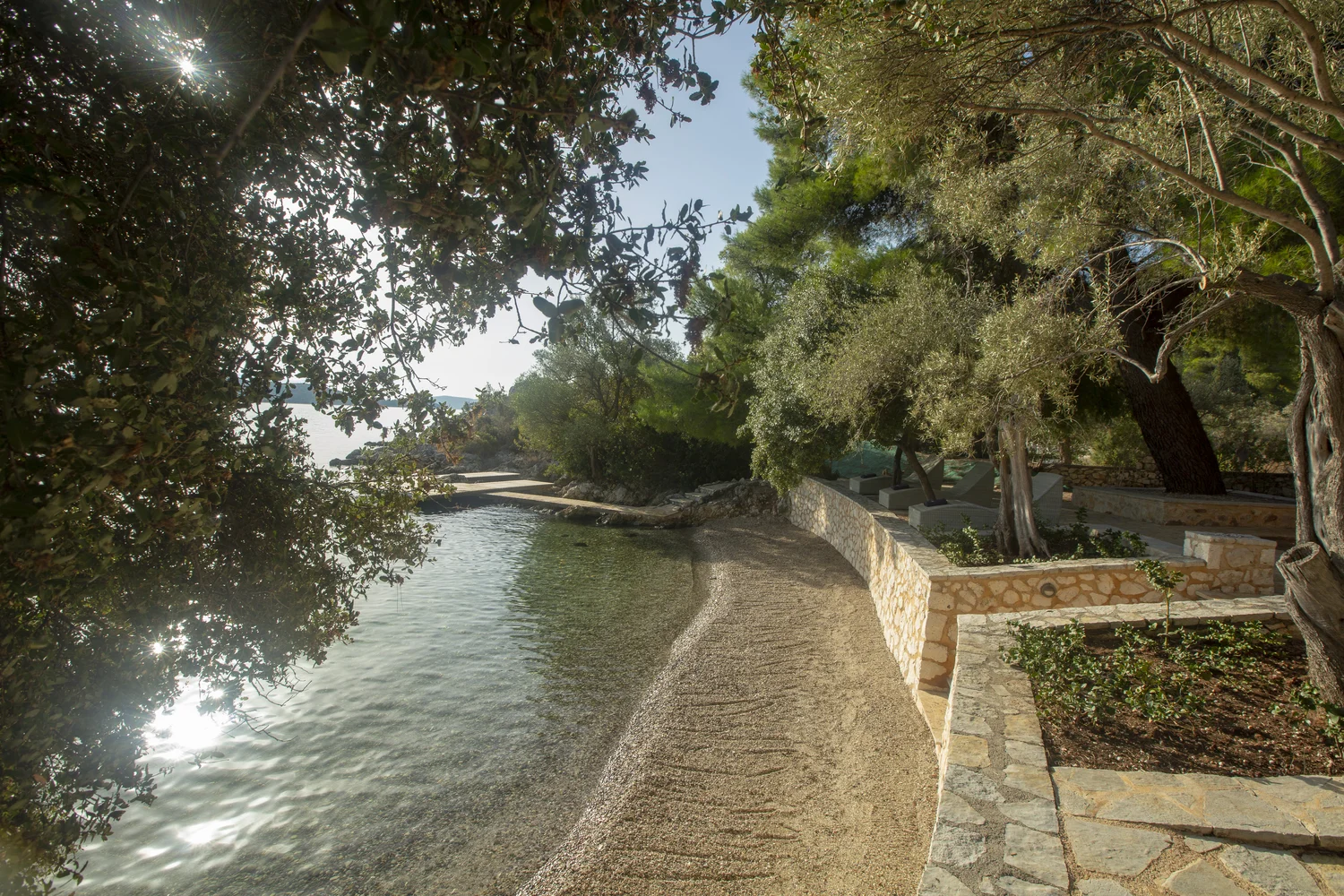 villa_water_edge_lefkada_greece_9j