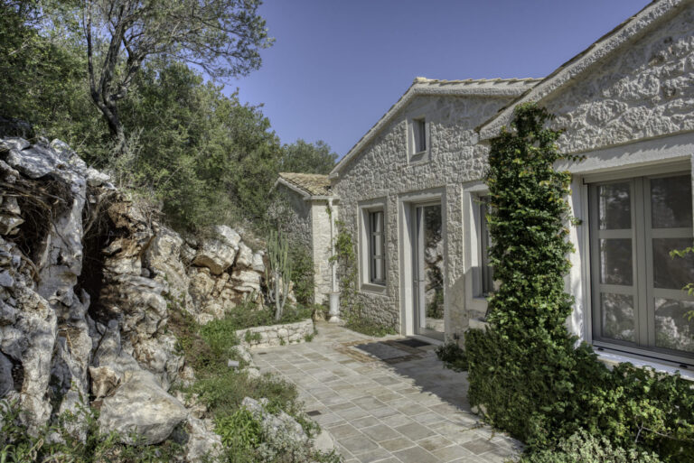 CV_Villa_Acacia_House_Kalamaki_Corfu_Greece (11)