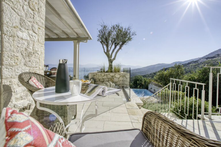 CV_Villa_Acacia_House_Kalamaki_Corfu_Greece (16)