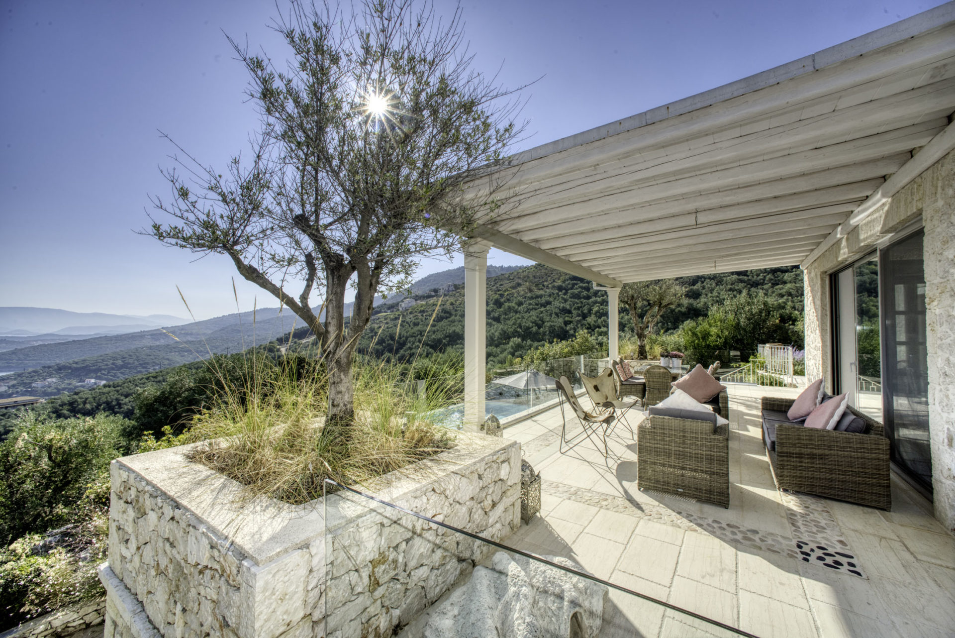CV_Villa_Acacia_House_Kalamaki_Corfu_Greece (4)