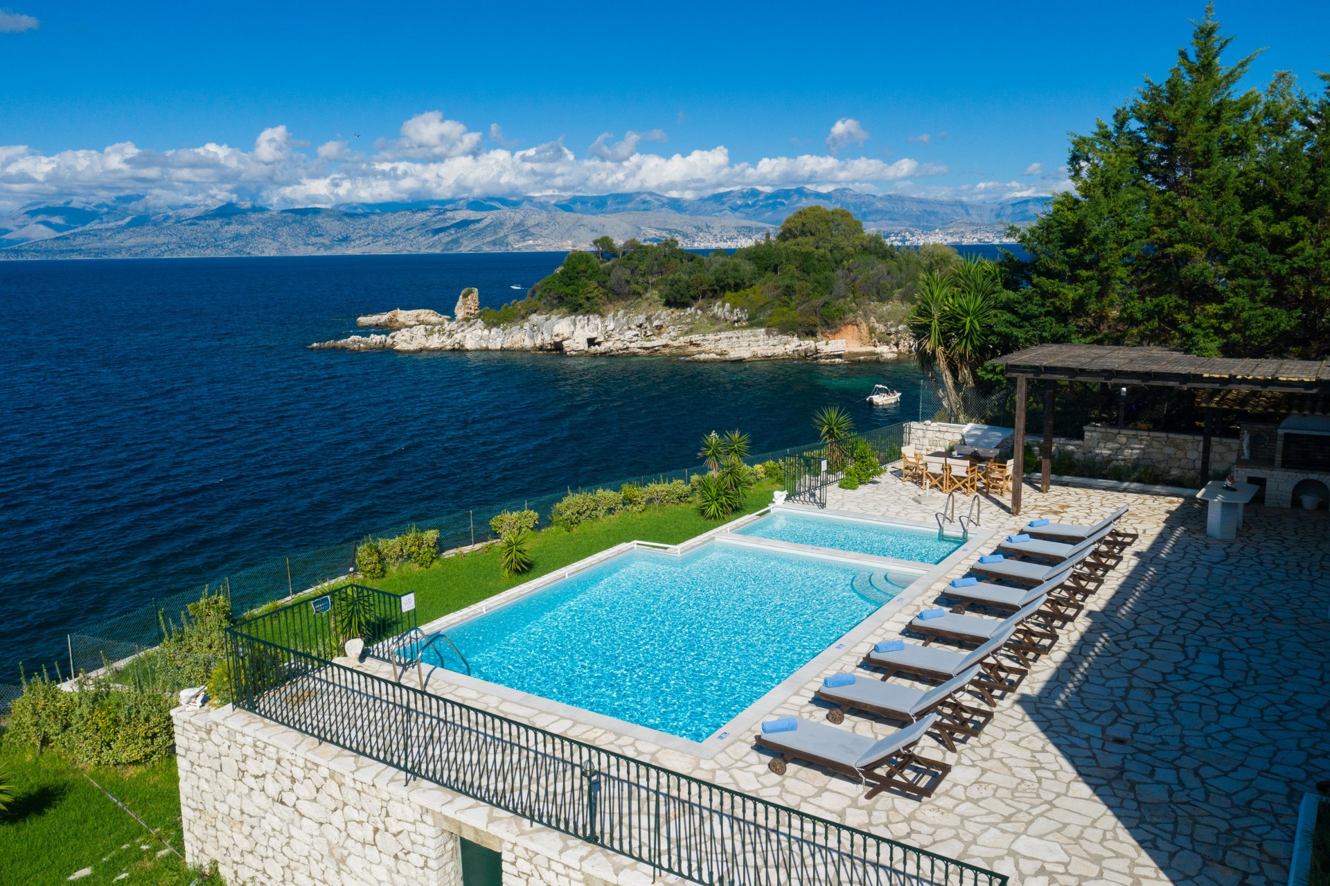 Villa_Aktea_Kassiopi_Corfu_Greece_2