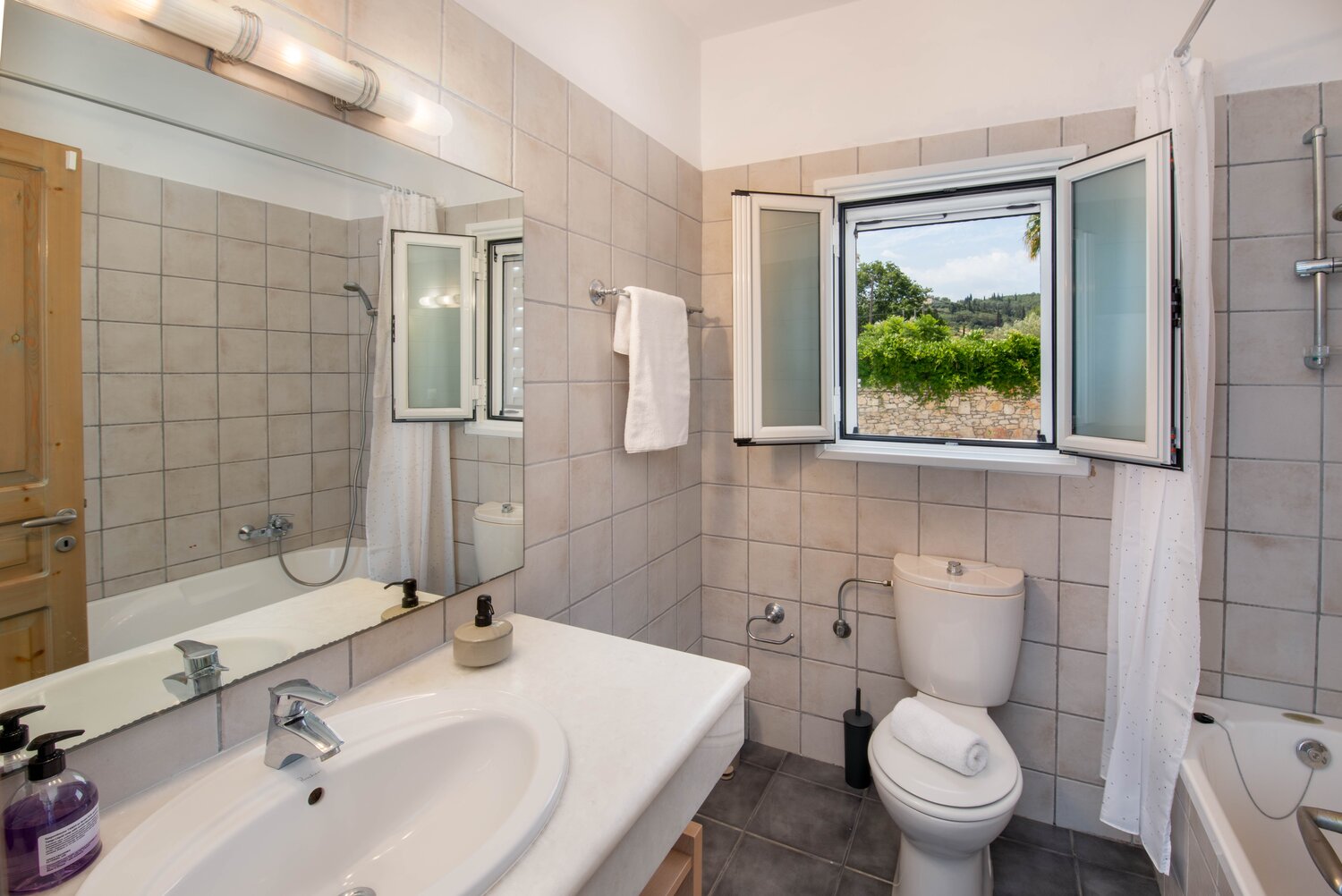 Villa_Artemis_Avlaki_Corfu_Greece (11)