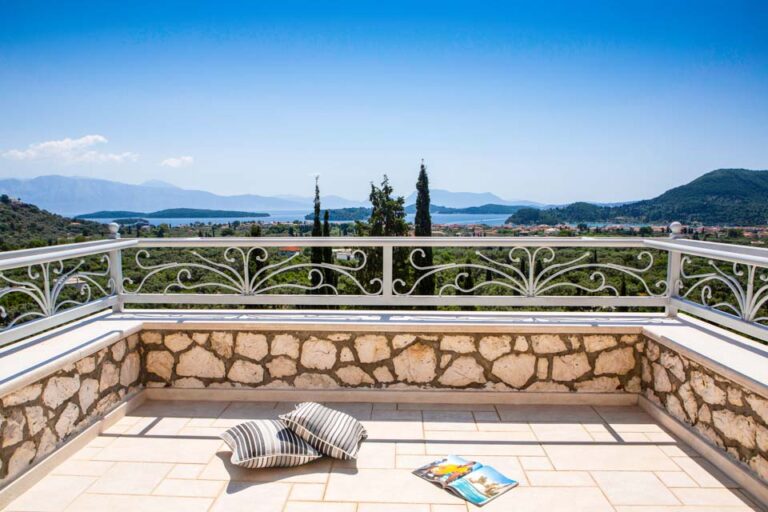 Villa_Rachi_Nidri_Lefkada_Greece