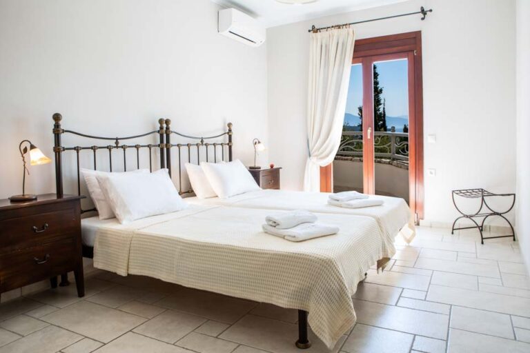 Villa_Rachi_Nidri_Lefkada_Greece
