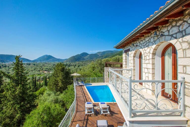 Villa_Rachi_Nidri_Lefkada_Greece