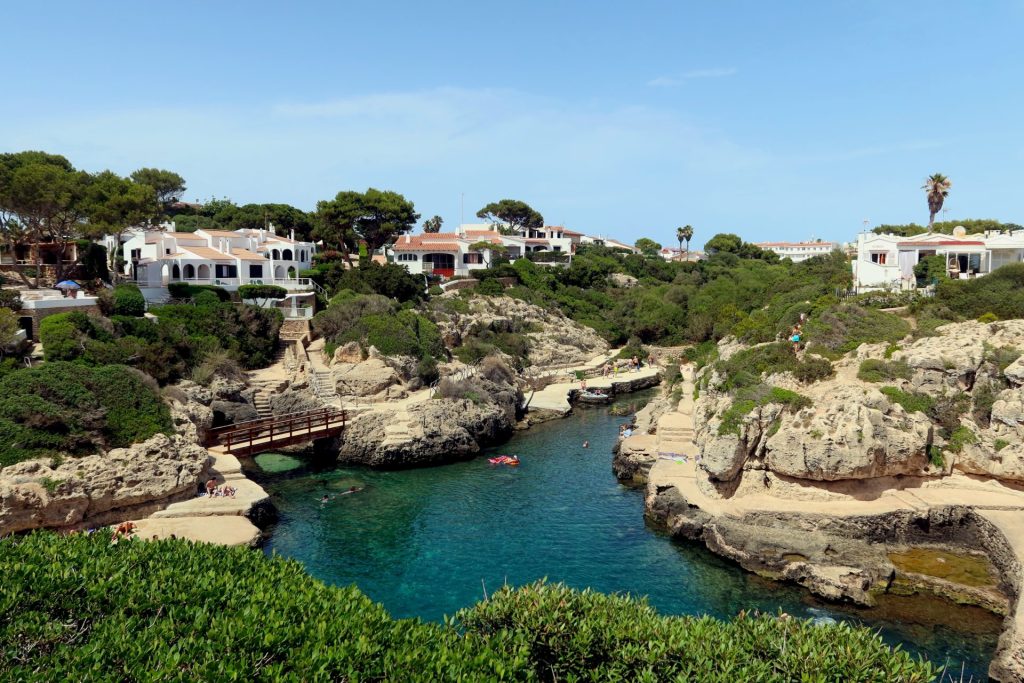 Cala’n-Forcat-Menorca-villa-holidays-location