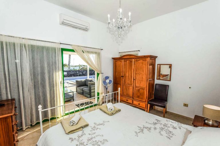 Casa_Flamingo_Playa_Blanca_Lanzarote_Spain (5)