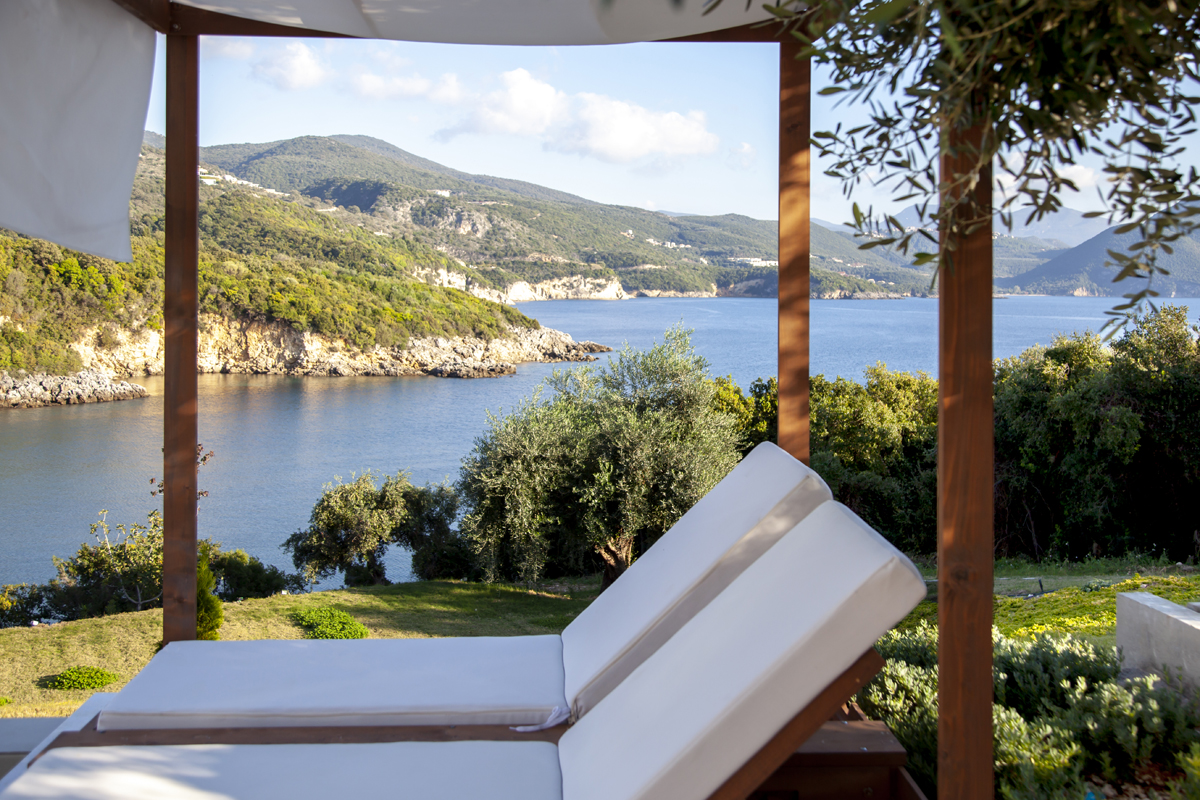 Villa_Alpha_Zavia_Resort_Syvota_Greece_1cc