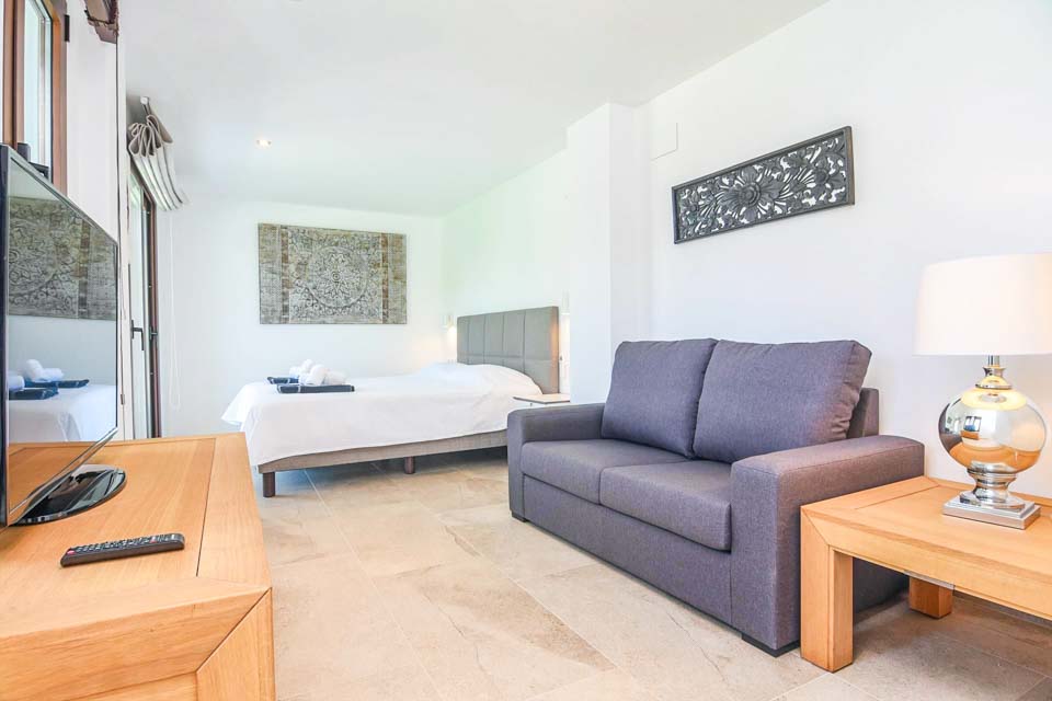 Villa_Amipa_Moraira_Costa_Blanca_Spain (2)