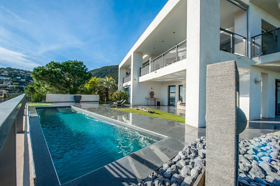 Villa_Cavalair_Cote_D_Azure_France