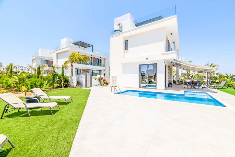 Villa_Emerald_Seaview_Protaras_Famagusta_Cyprus (3)