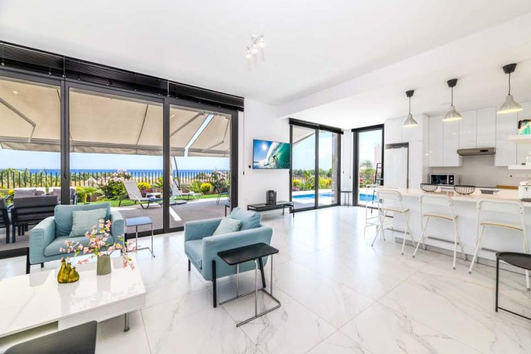 Villa_Emerald_Seaview_Protaras_Famagusta_Cyprus (9)