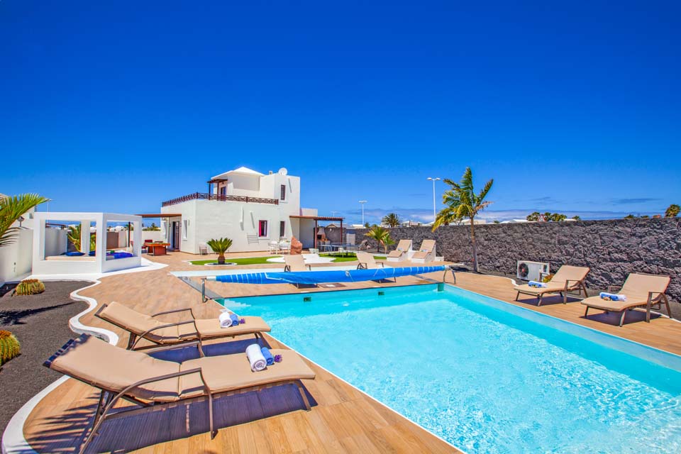 Villa_Esmeralda_Lanzarote_Spain