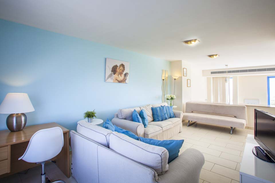 Villa_Infinite_Aretousa_Protaras_Famagusta_Cyprus (23)