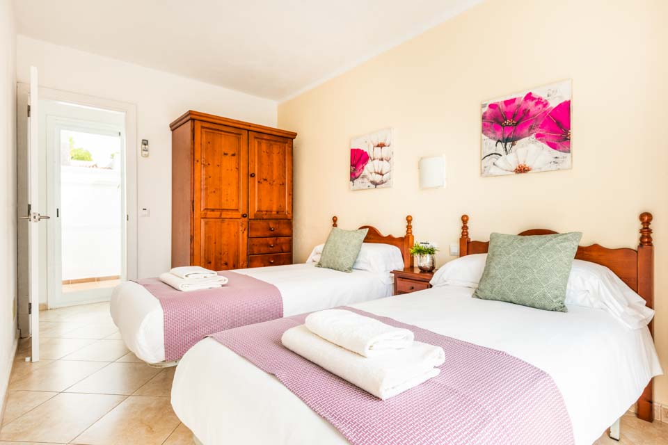 Villa_Lucia_Cala’n_Forcat_Menorca_Spain (22)