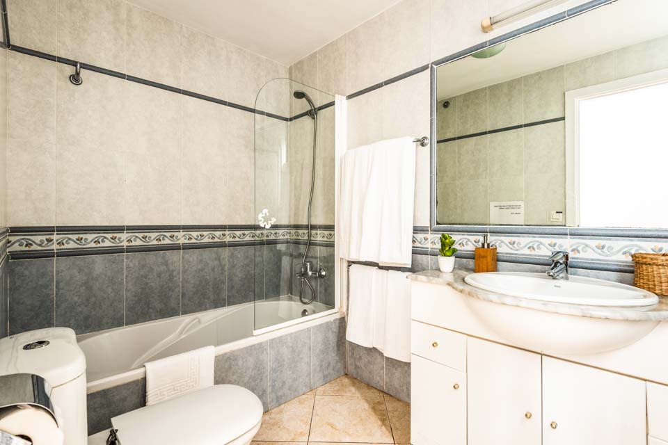 Villa_Lucia_Cala’n_Forcat_Menorca_Spain (23)