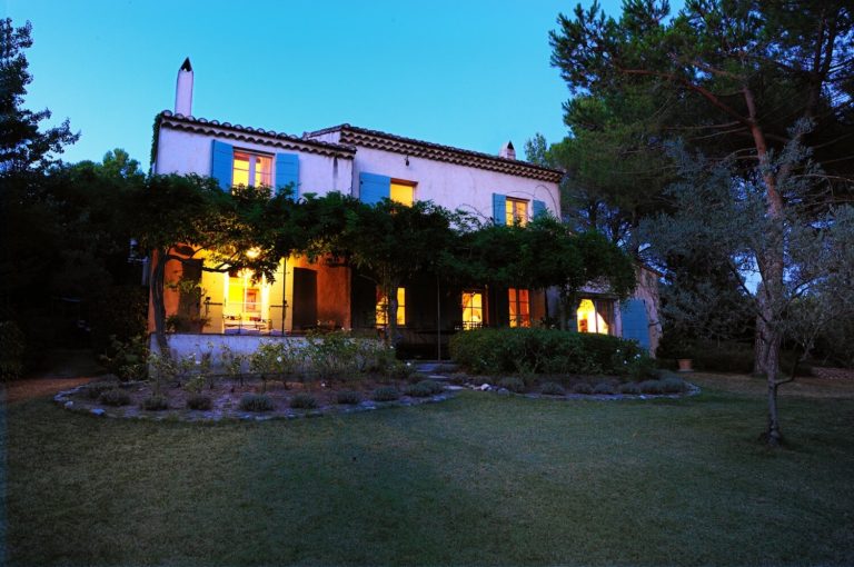 Maison_L'_Hirondelle_Provence_France