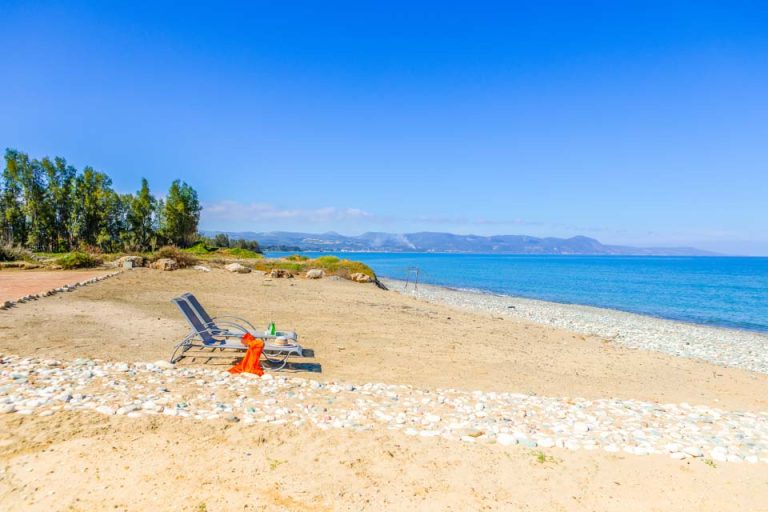 Villa_Paralia_Polis_Cyrpus (13)