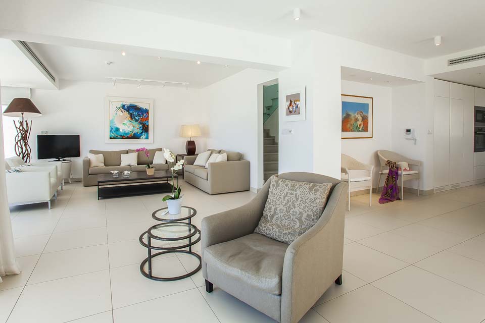 Villa_Sirina_Seafront_Protaras_Famagusta_Cyprus (13)