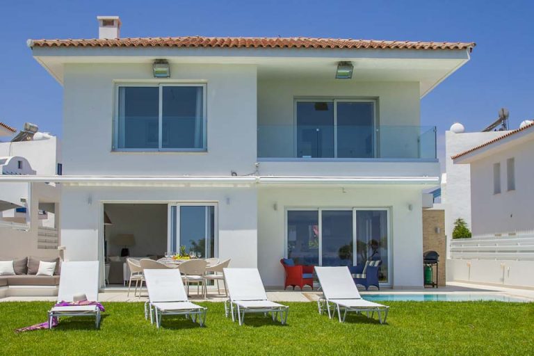 Villa_Sirina_Seafront_Protaras_Famagusta_Cyprus (3)