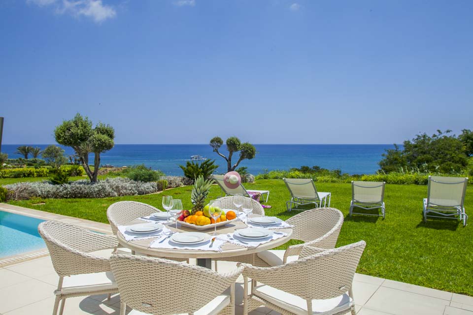 Villa_Sirina_Seafront_Protaras_Famagusta_Cyprus (9)