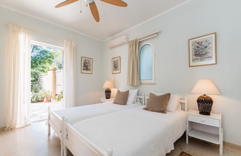 Villa_Avra_Kalami_Corfu_Greece (8)