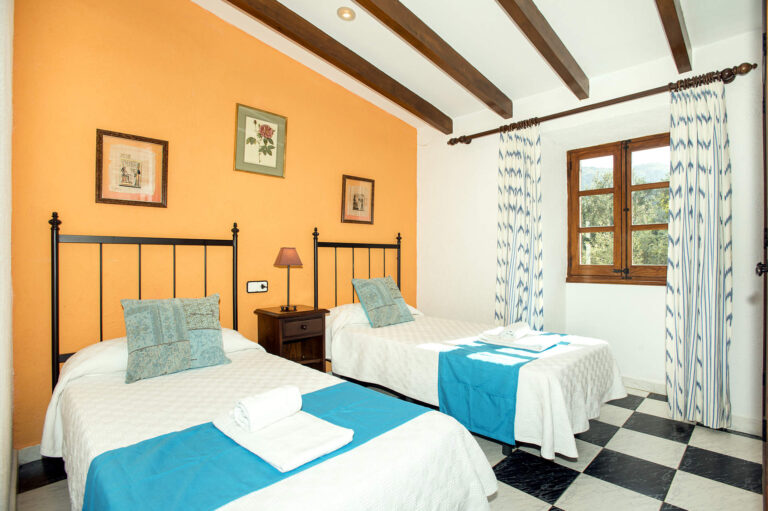 Villa_Papa_Cala_San_Vincente_Mallorca_Spain (22)