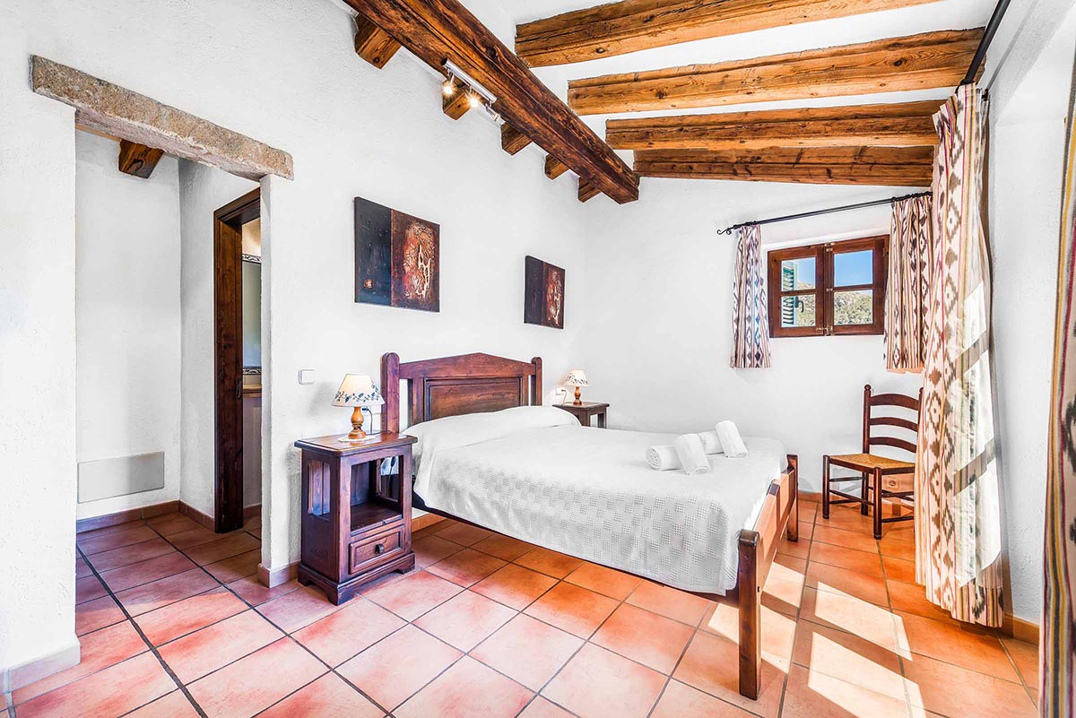 Villa_Tomas_Cala_San_Vincente_Mallorca_Spain (16)