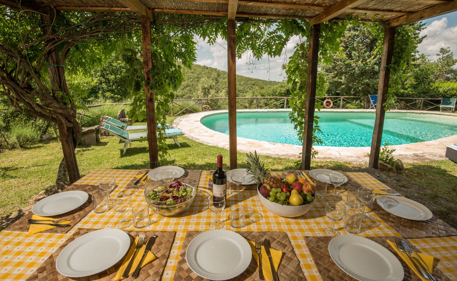 Villa_Vercenni_Tuscany_Italy1b