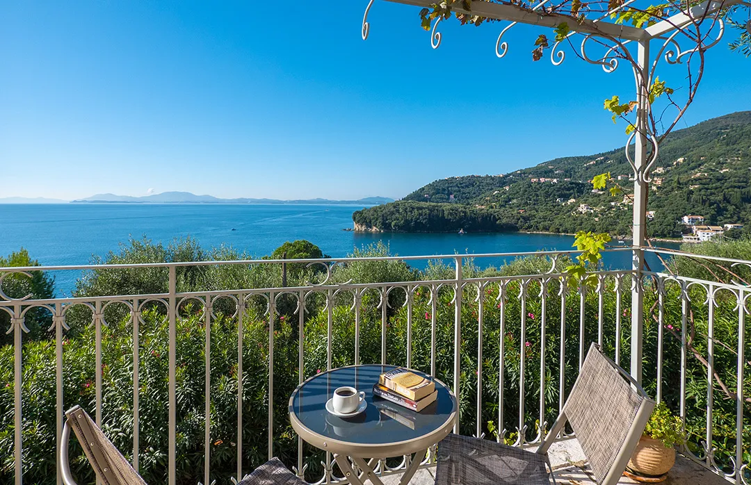 avra_house_corfu_greece_5vv