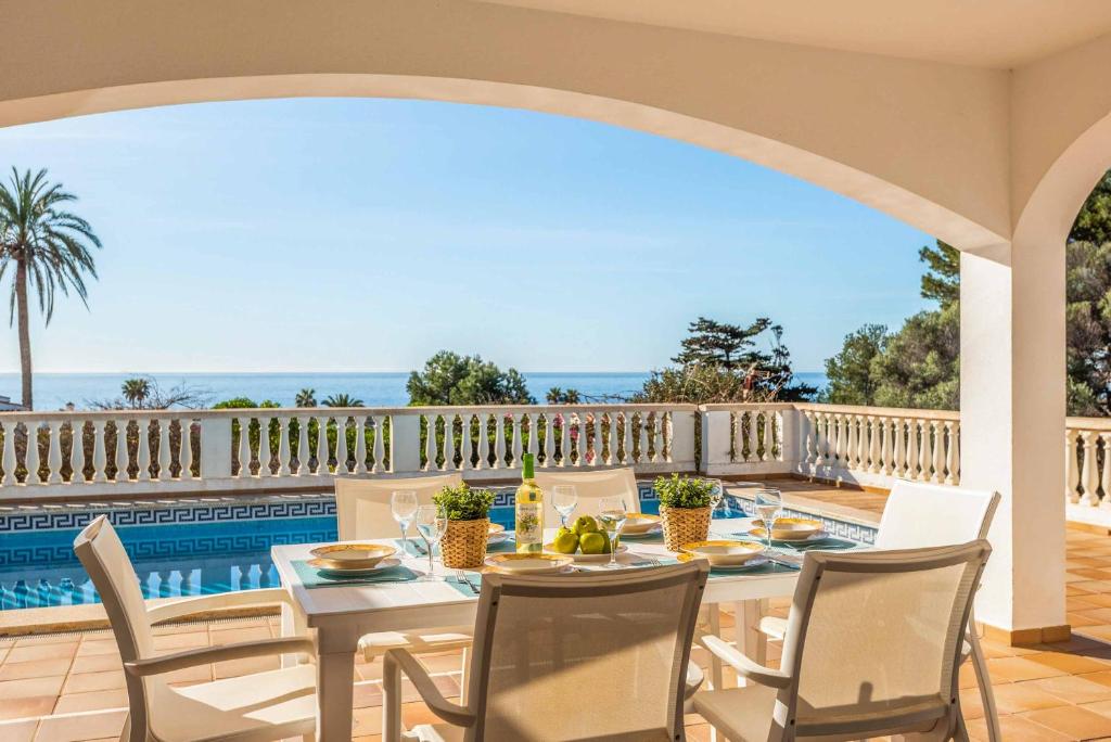 Villa_Del_Sol_Binibeca_Spain