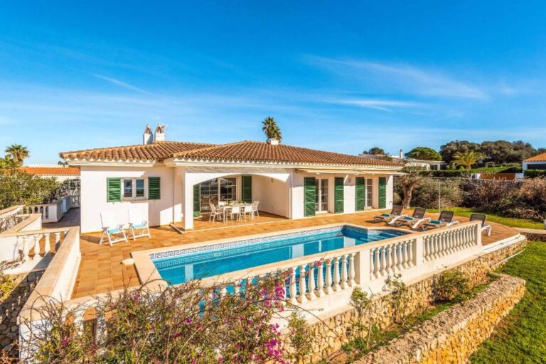 Villa_Del_Sol_Binibeca_Spain