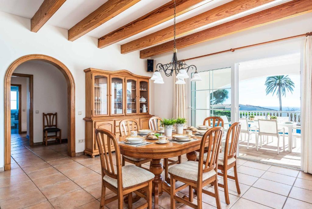 Villa_Del_Sol_Binibeca_Spain