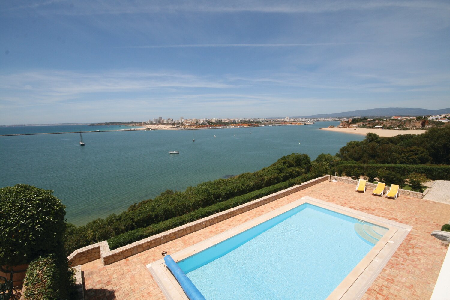 Casa_Da_Filipa_Ferragudo_Algarve_Portugal